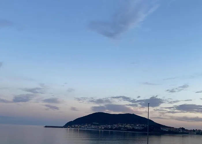 Viviendas De Uso Turistico Finisterrae Faro Apartman Finisterre